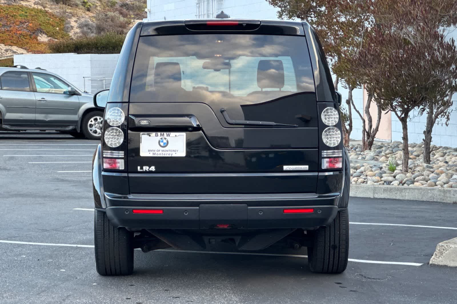 Thumbnail: 2016 Land Rover LR4 - 8