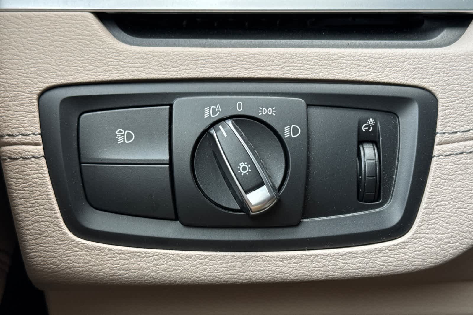 Thumbnail: 2022 BMW X2 - 31