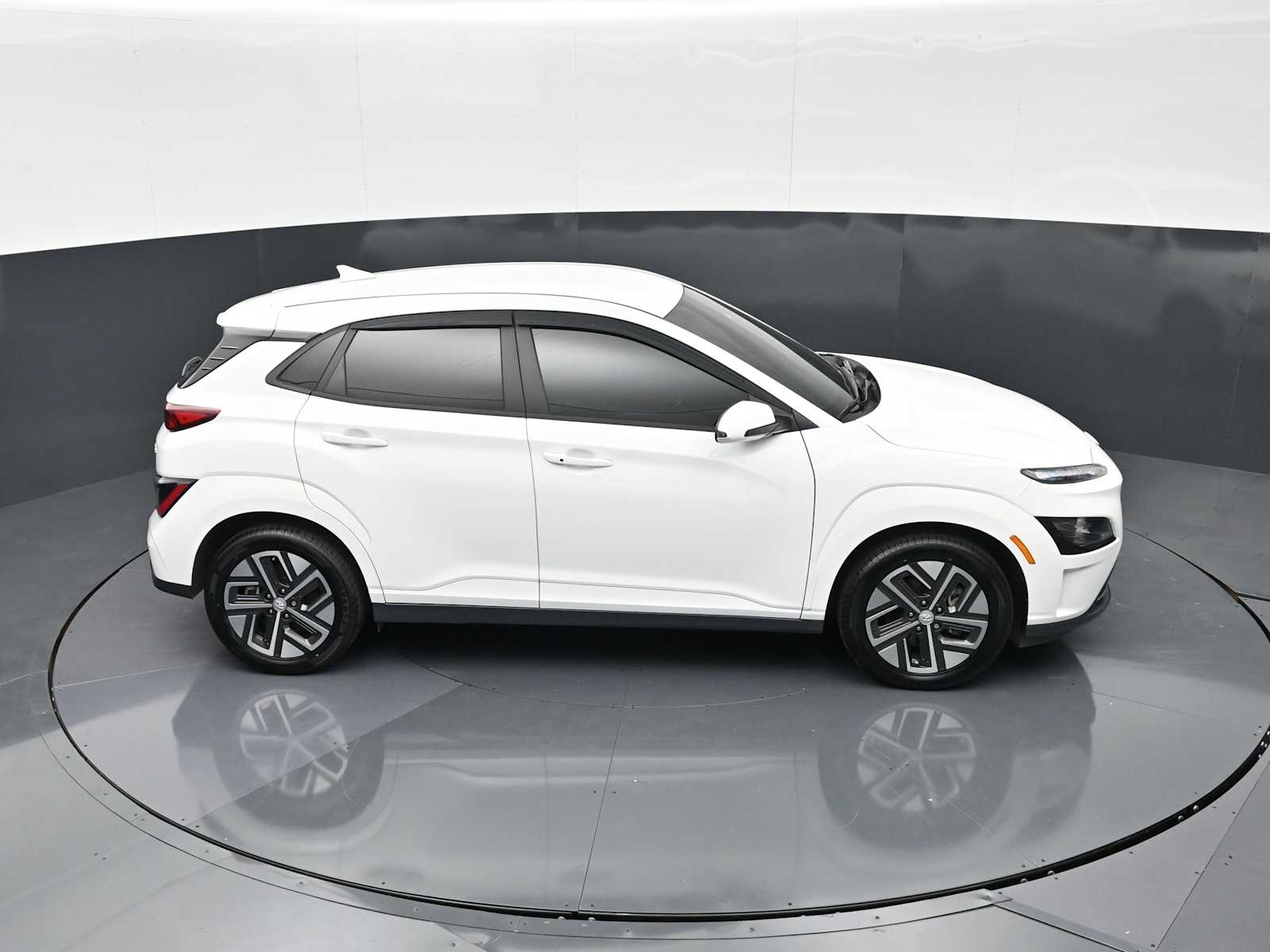 Thumbnail: 2023 Hyundai Kona - 19