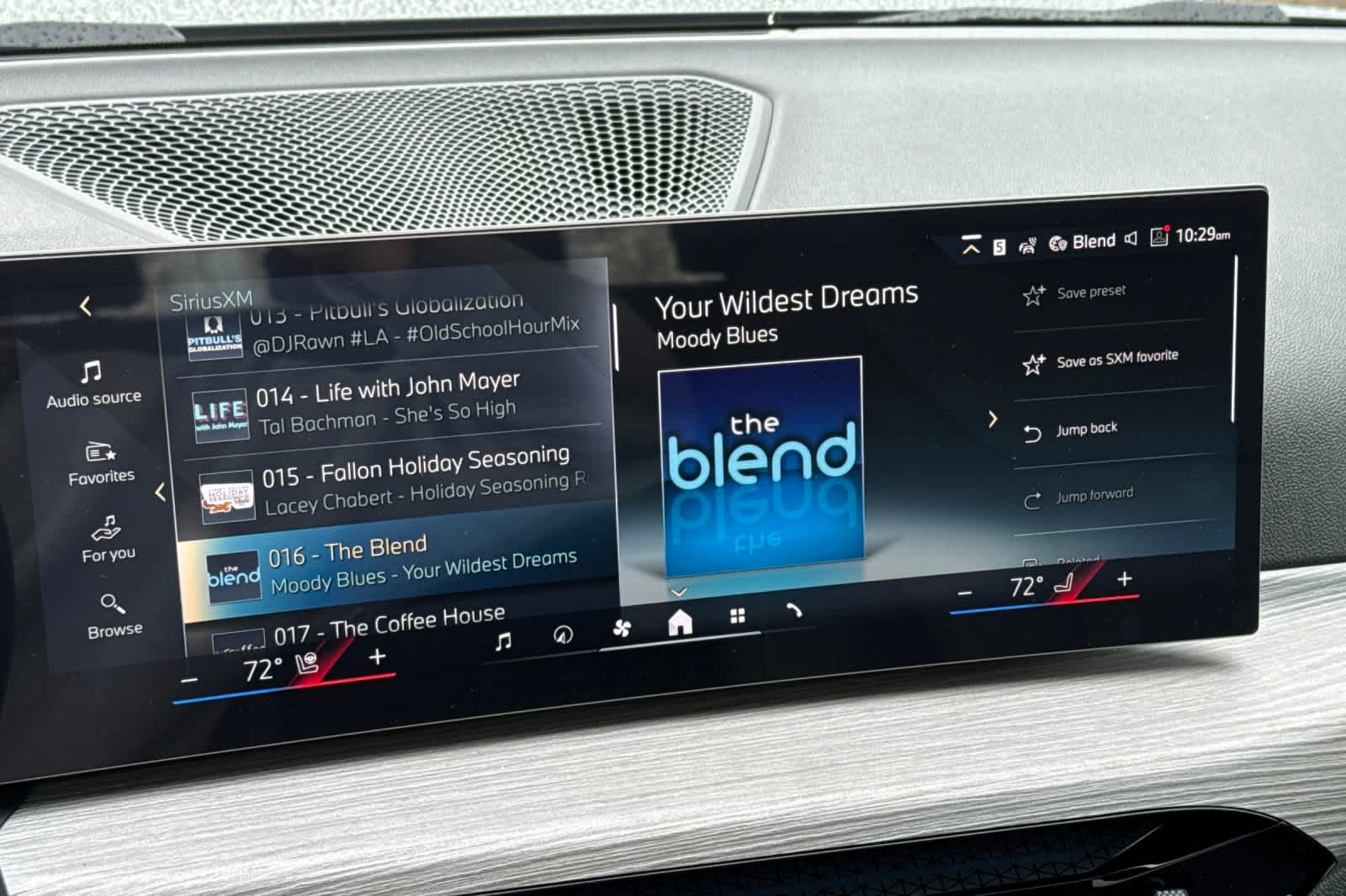 Thumbnail: 2025 BMW i4 - 22