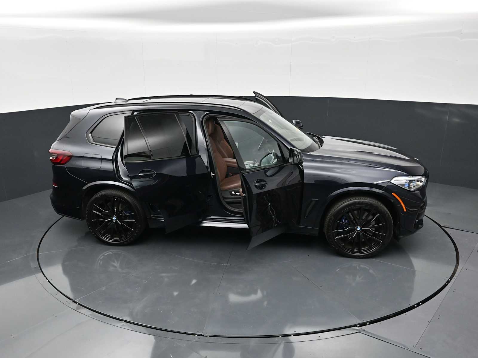 Thumbnail: 2023 BMW X5 - 32