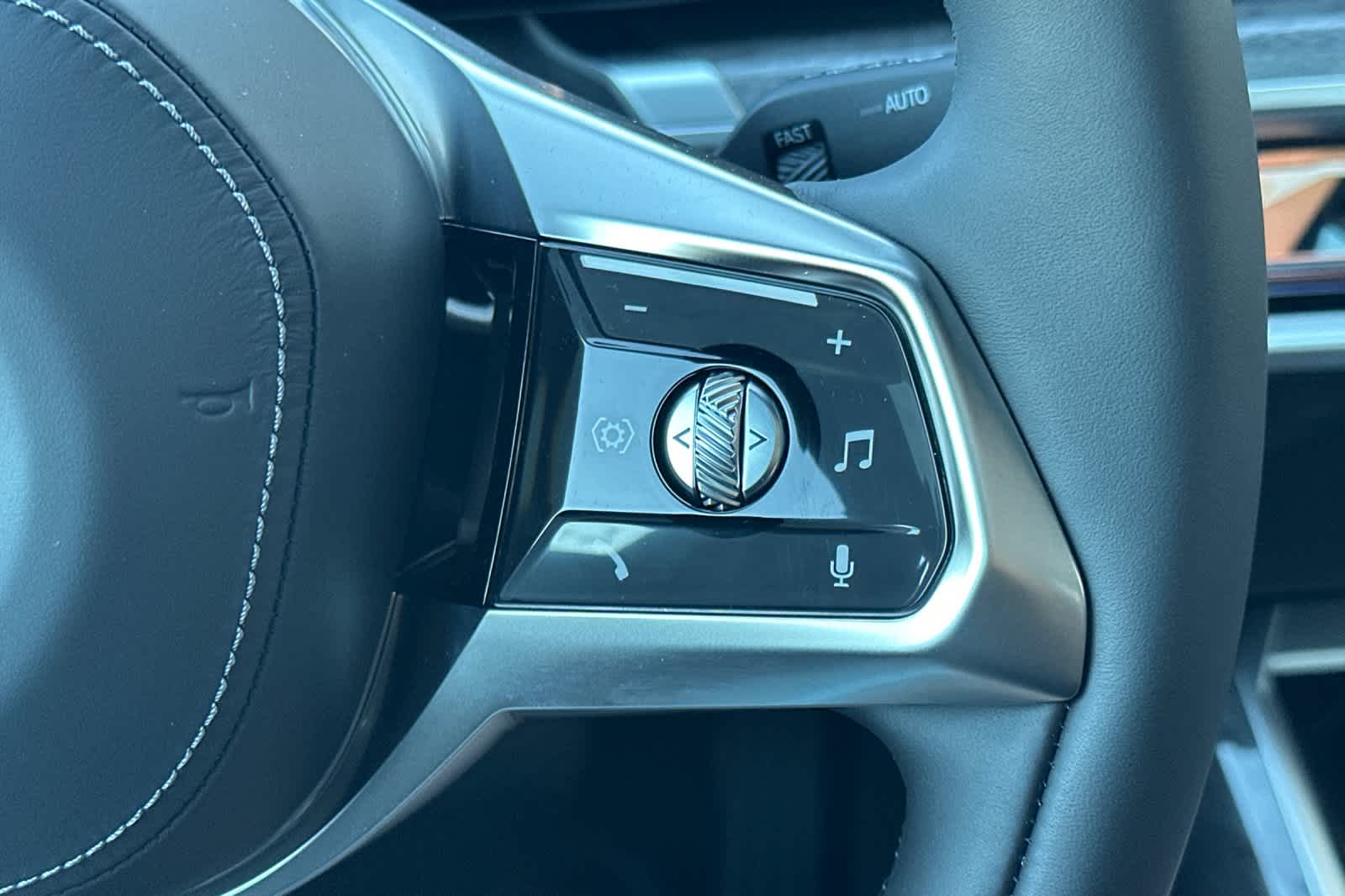 Thumbnail: 2025 BMW i7 - 27