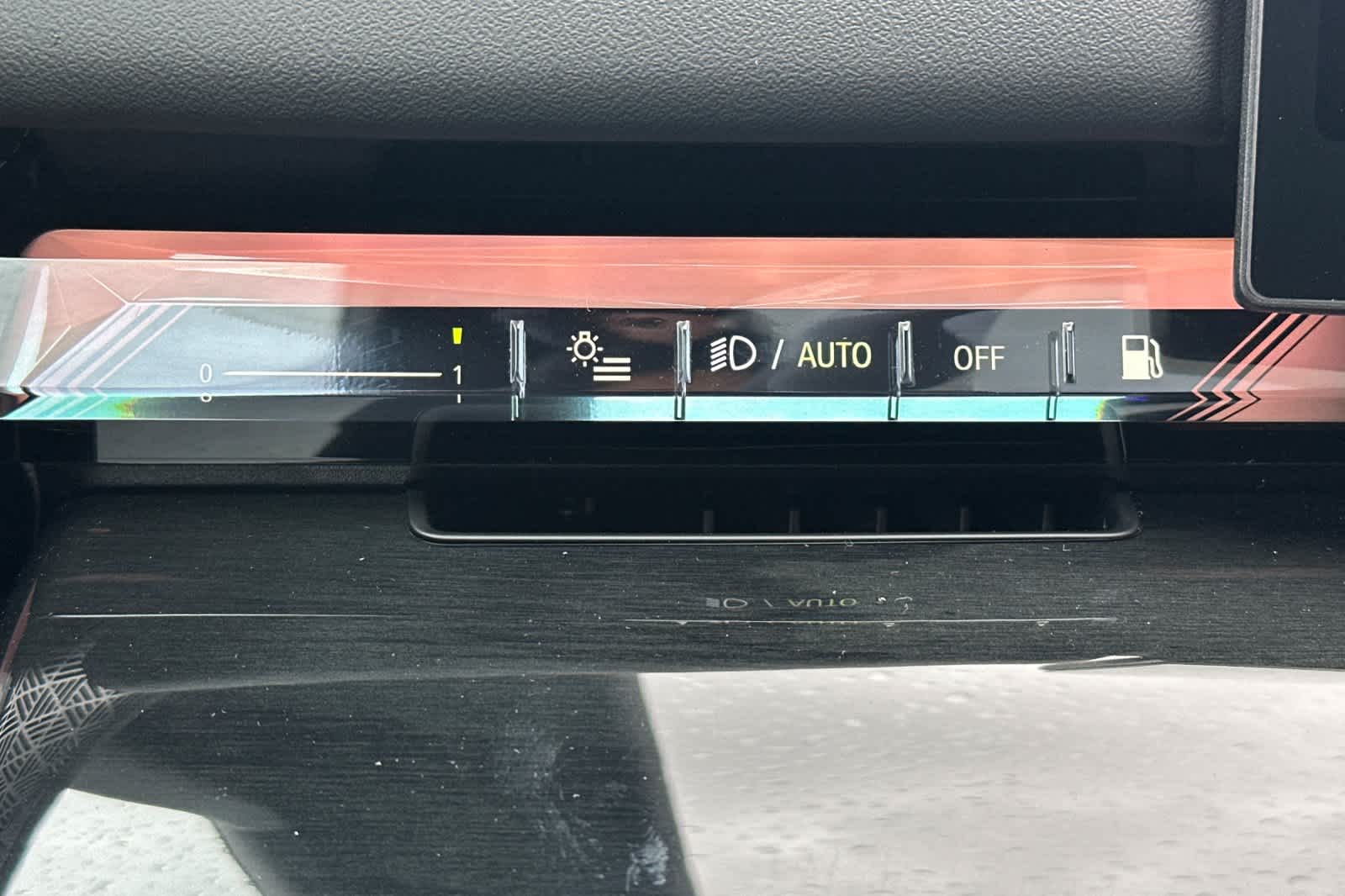 Thumbnail: 2026 BMW 5 Series - 32