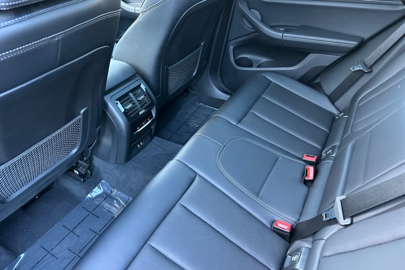 Thumbnail: 2023 BMW X3 - 4