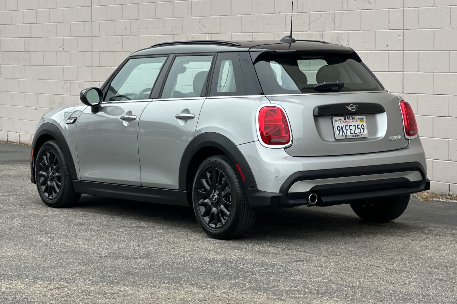 Thumbnail: 2024 MINI Cooper Hardtop - 7