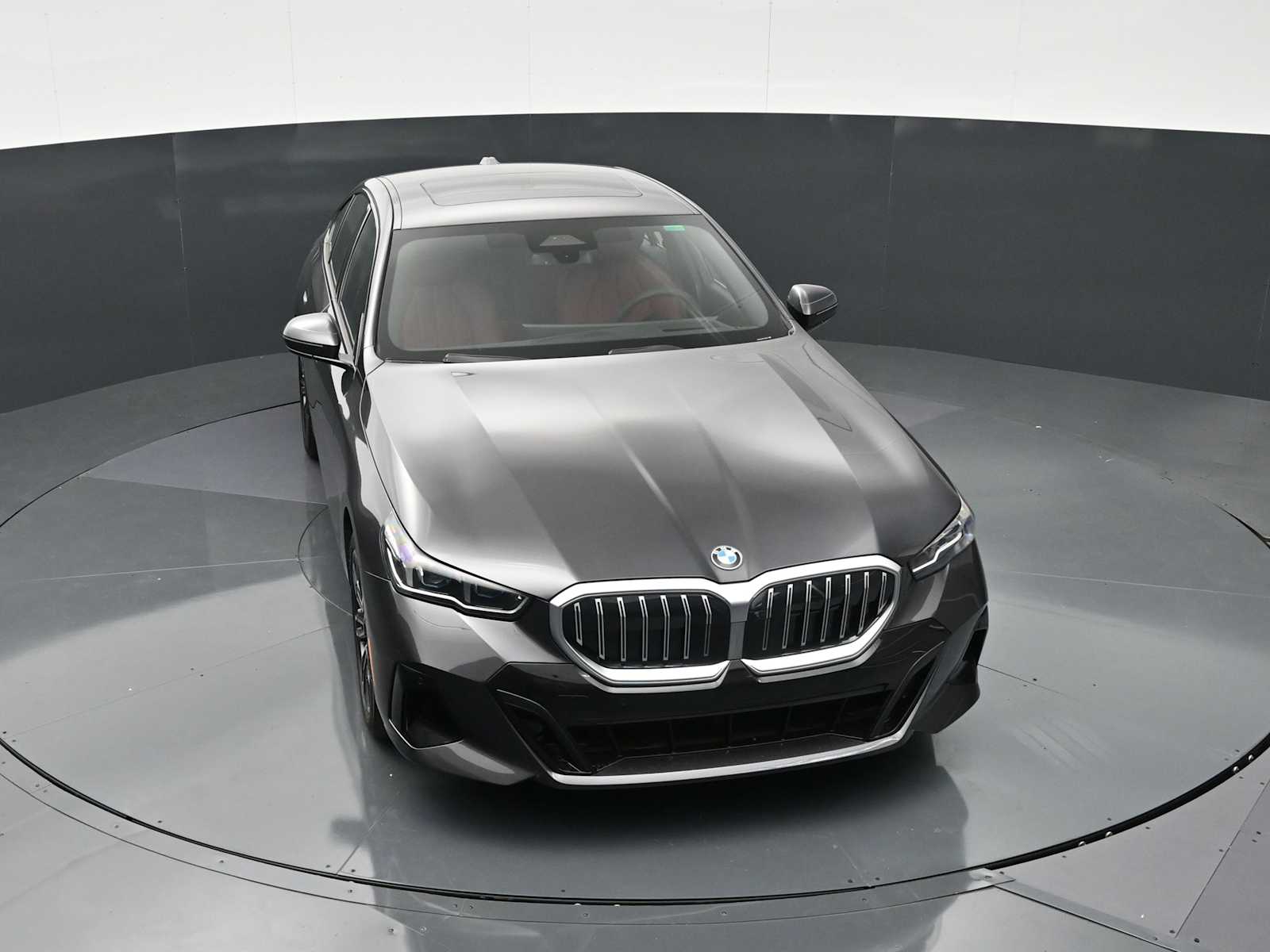 Thumbnail: 2026 BMW 5 Series - 19