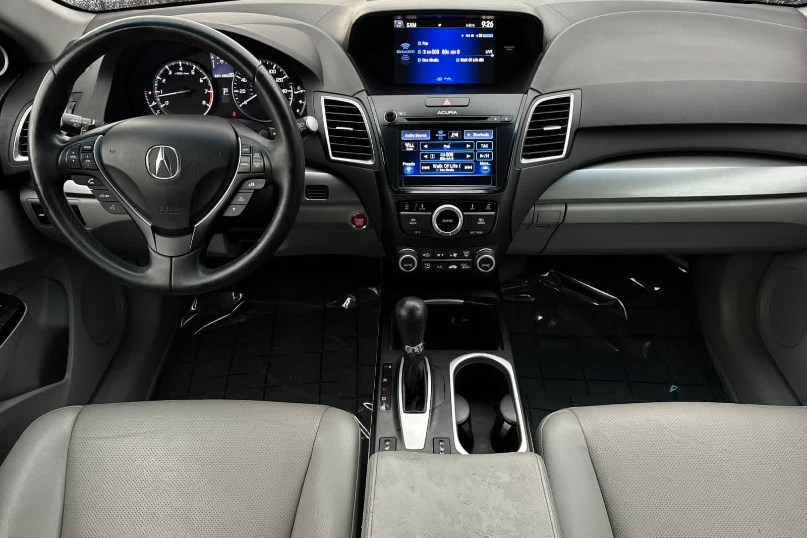 2017 Acura RDX Technology Plus photo 3