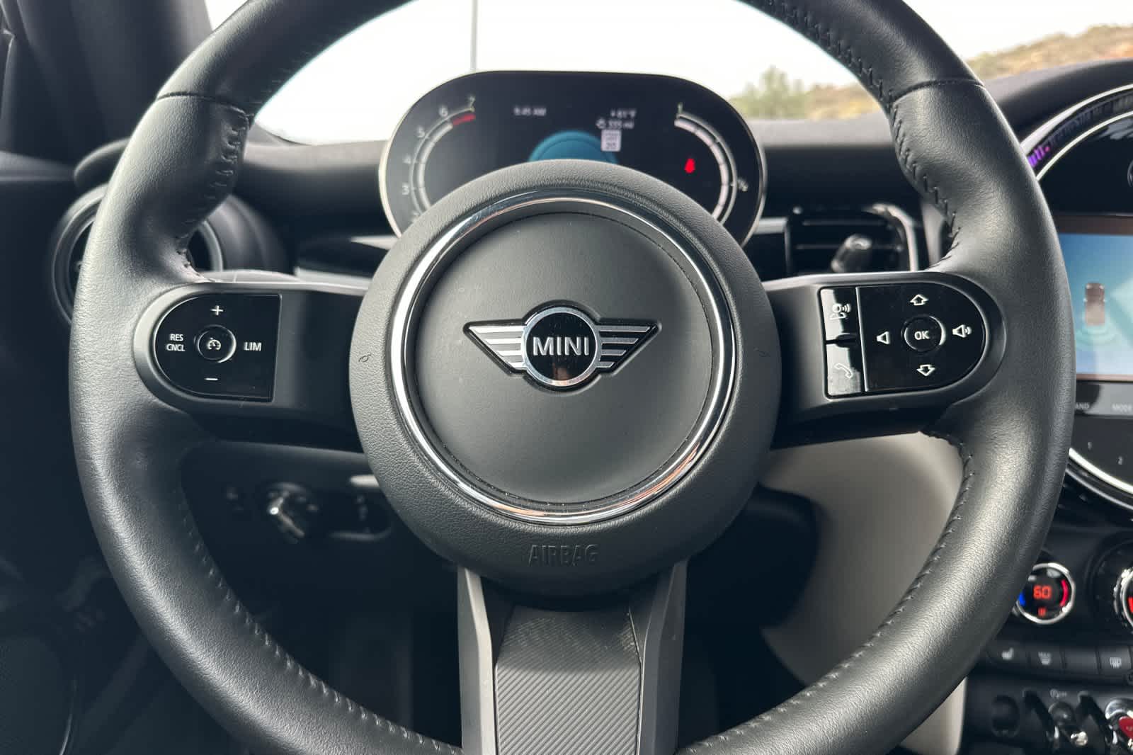 Thumbnail: 2024 MINI Cooper Convertible - 22