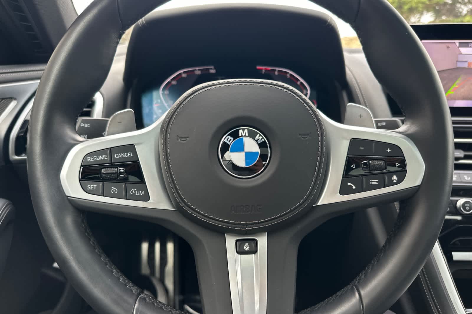 Thumbnail: 2025 BMW 8 Series - 25