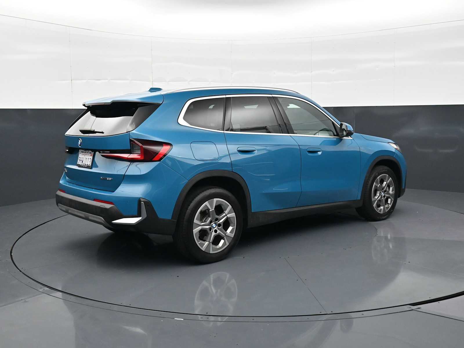 2023 BMW X1 28i - Photo 5
