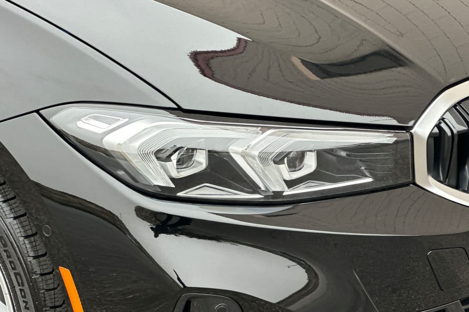 Thumbnail: 2025 BMW 3 Series - 30