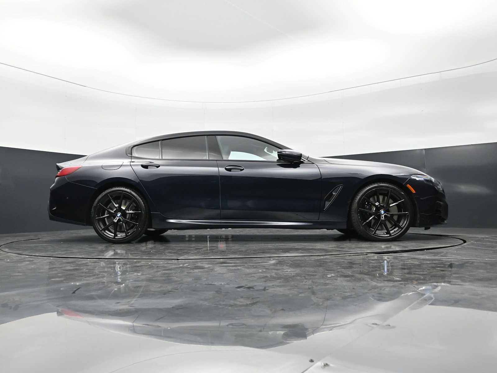 2023 BMW 8 Series 840i - Photo 27