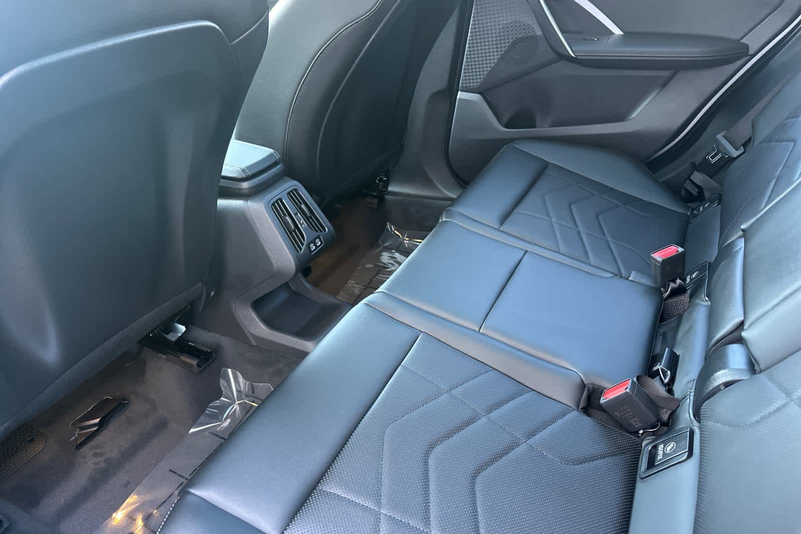 Thumbnail: 2026 BMW X1 - 4