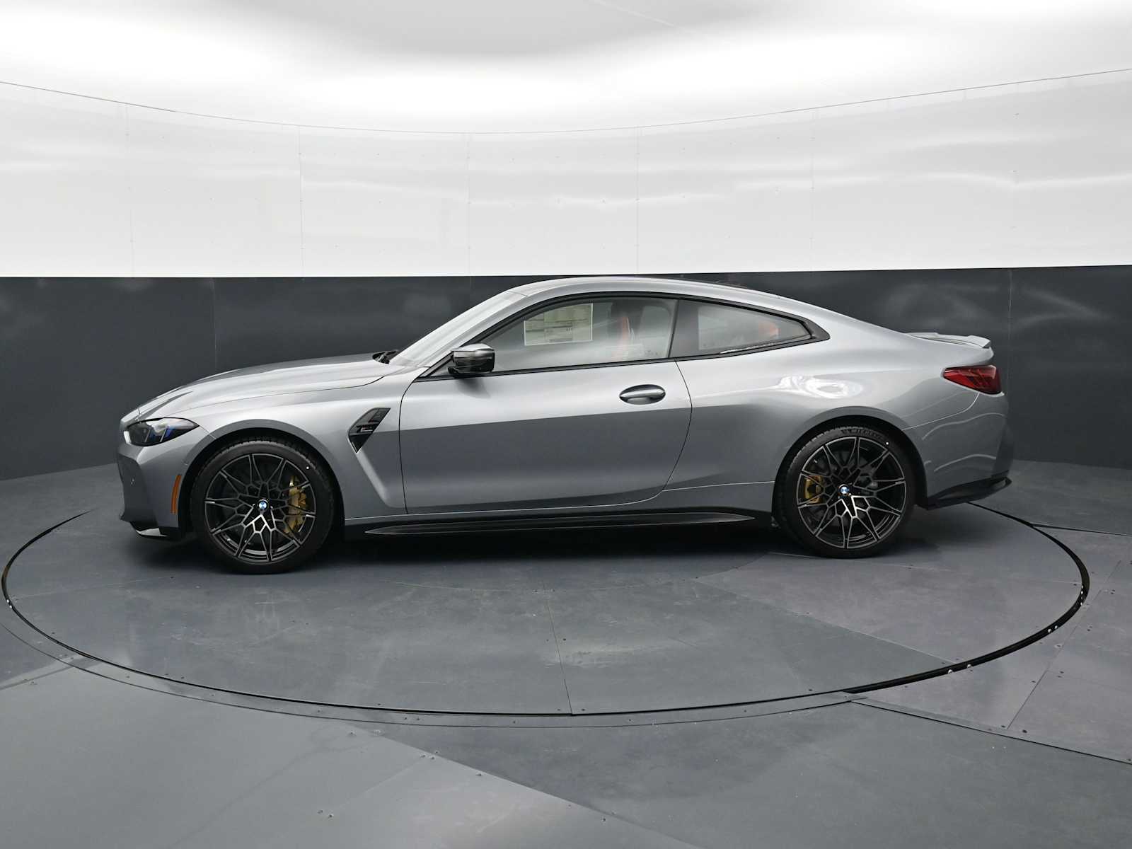 Thumbnail: 2026 BMW M4 - 8