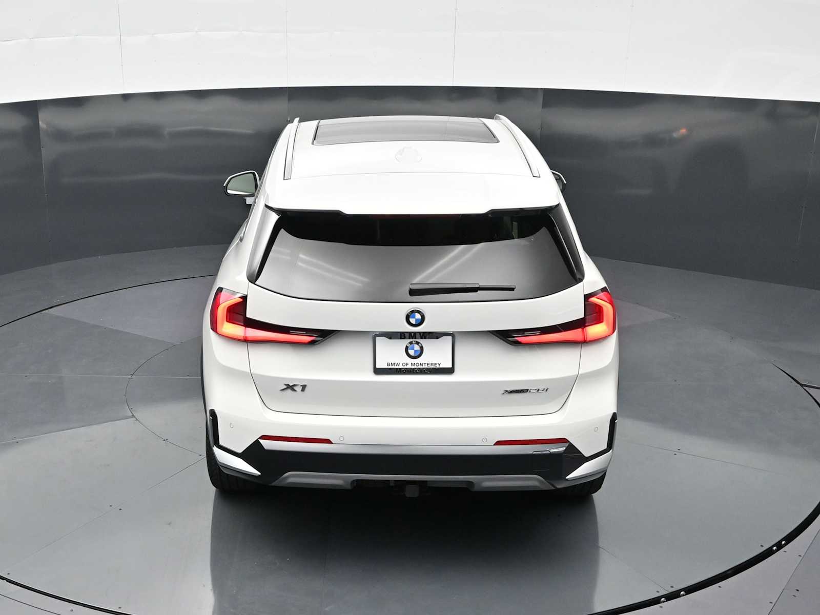 Thumbnail: 2026 BMW X1 - 22
