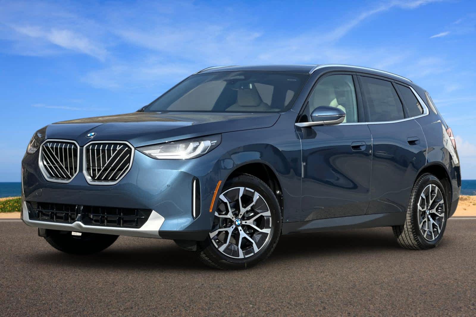 2026 BMW X3 30's photo