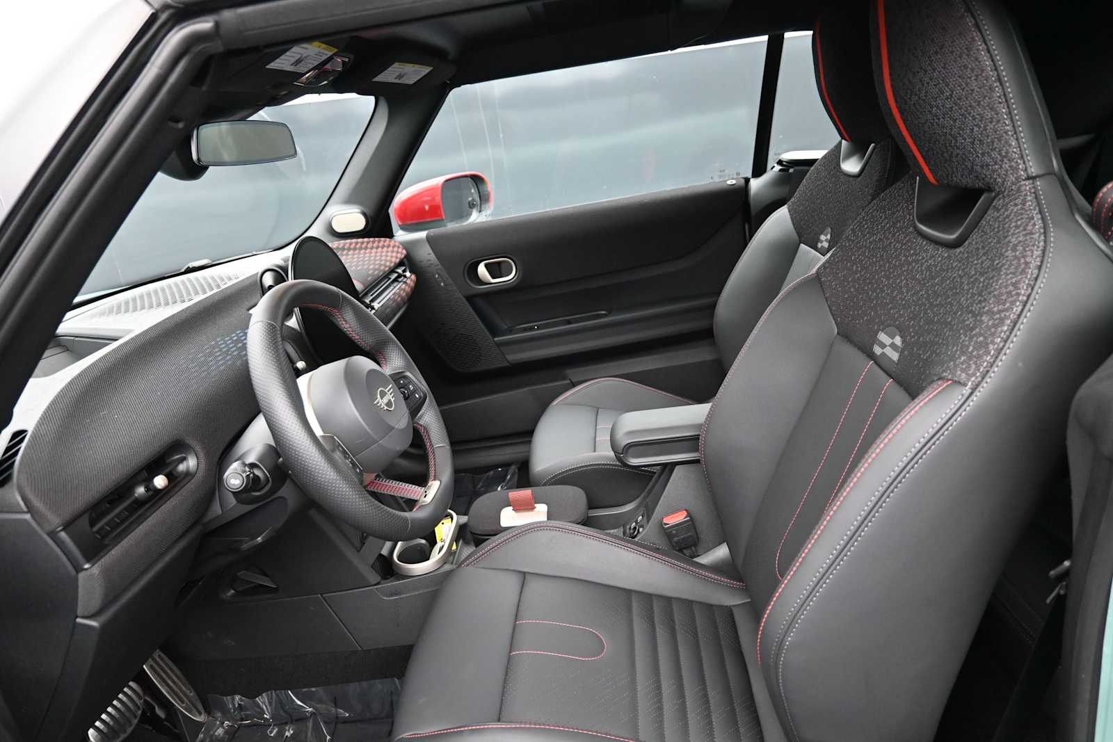 Thumbnail: 2025 MINI Cooper Convertible - 10