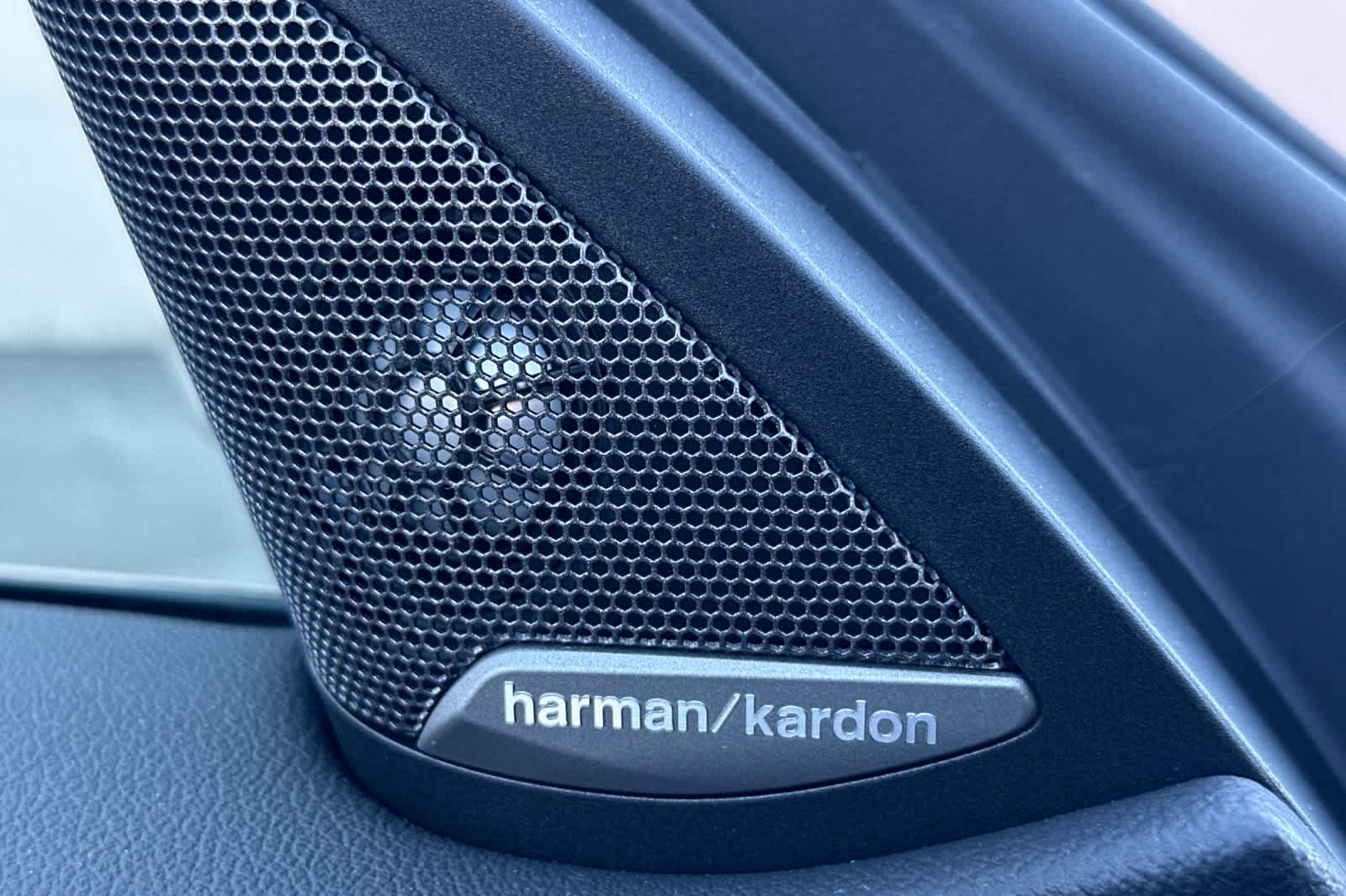 Thumbnail: 2026 BMW M4 - 19