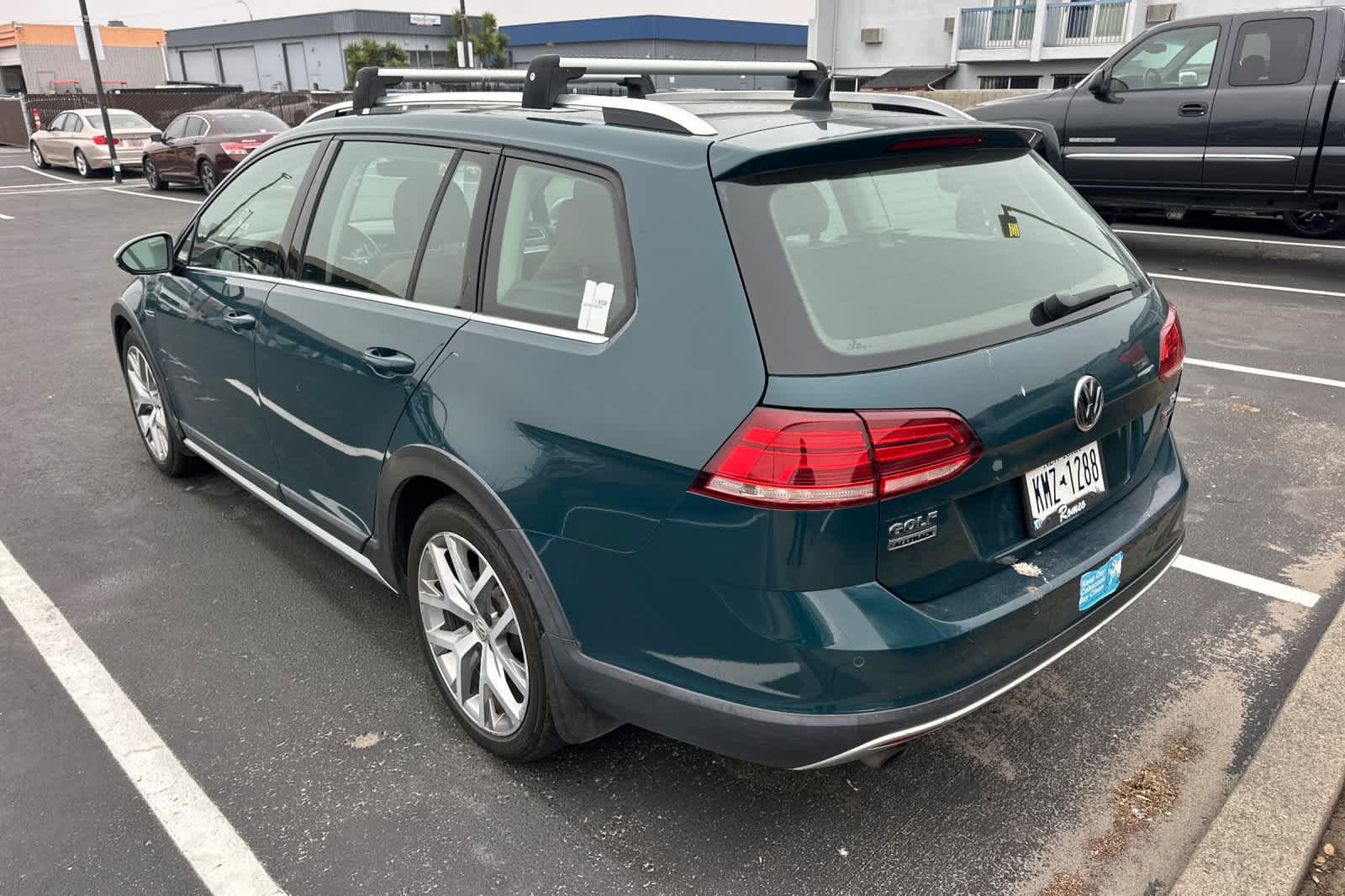 Thumbnail: 2018 Volkswagen Golf - 4