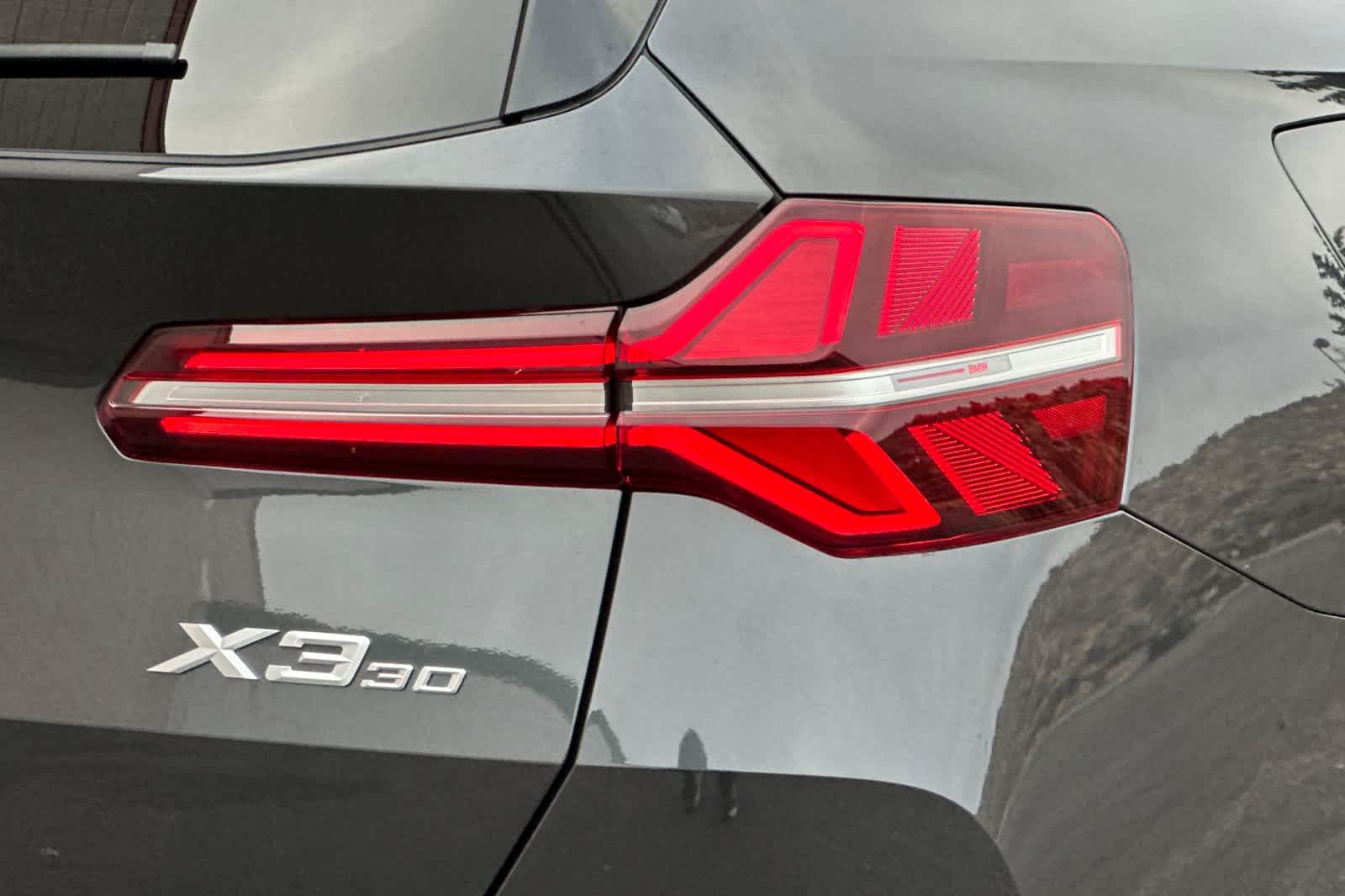 Thumbnail: 2025 BMW X3 - 28