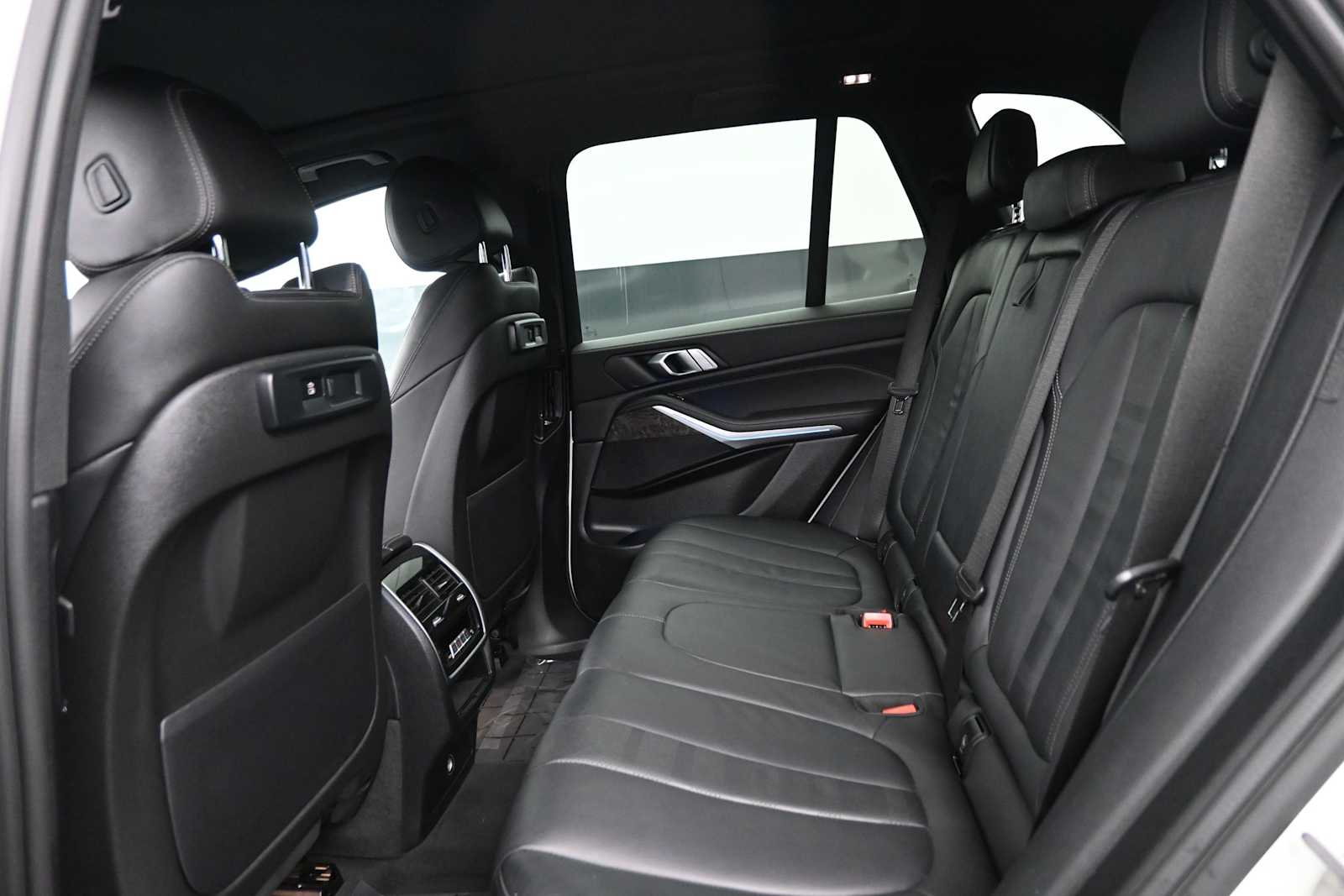 2022 BMW X5 40i - Photo 14