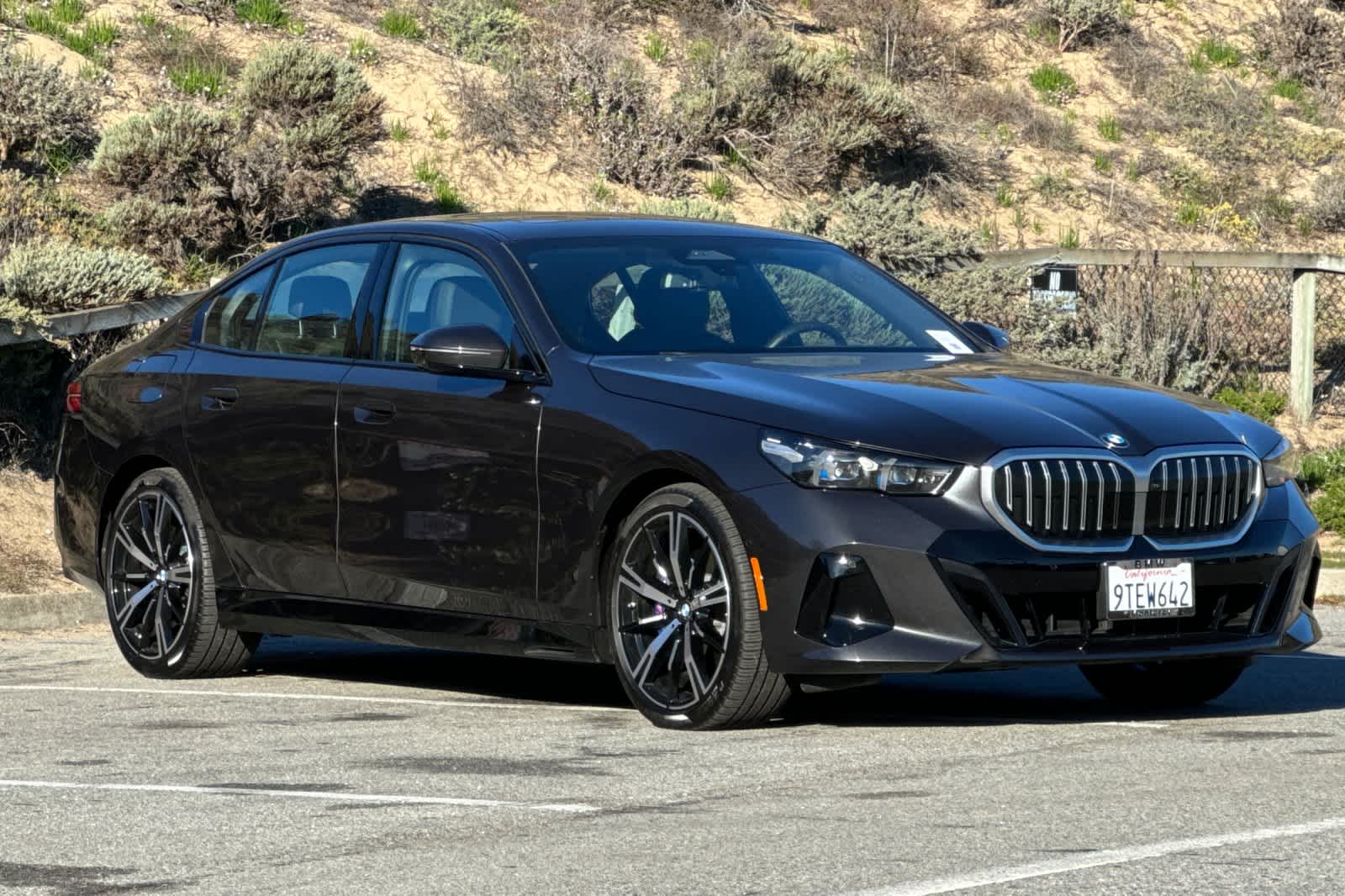 Thumbnail: 2025 BMW 5 Series - 5