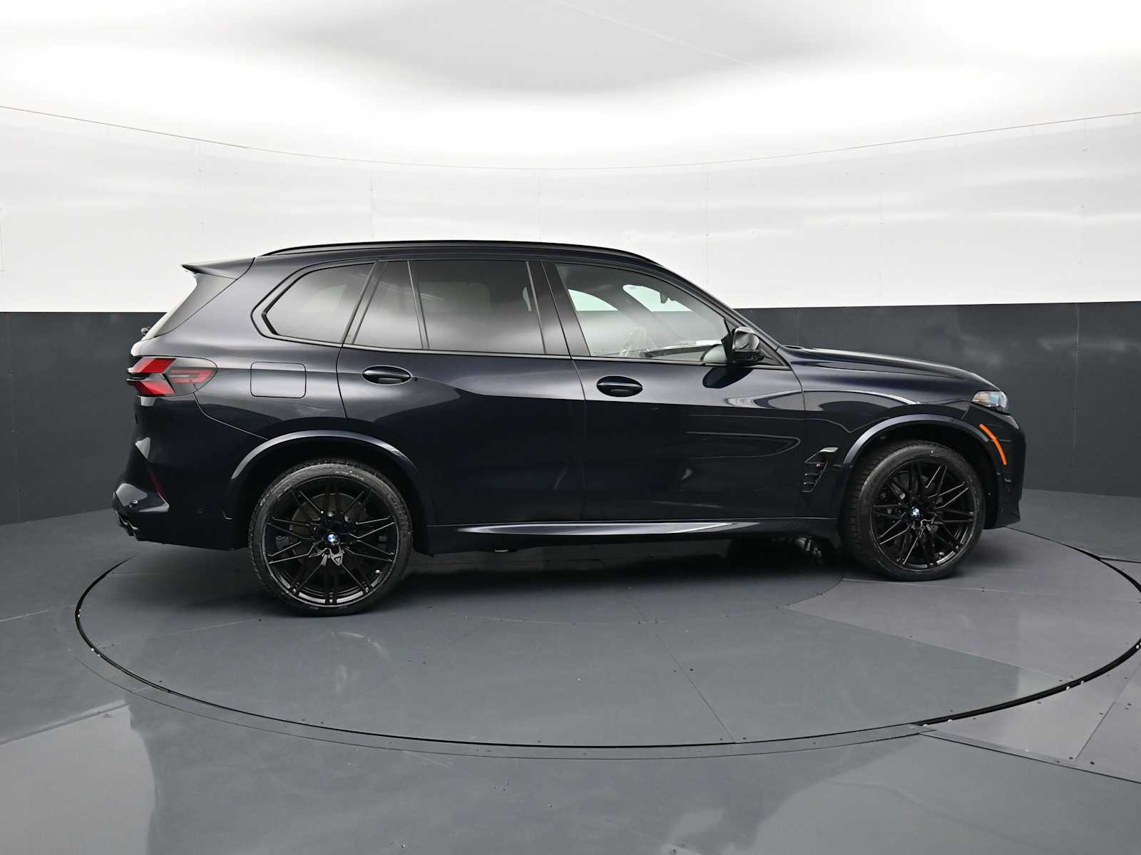 Thumbnail: 2026 BMW X5 - 4