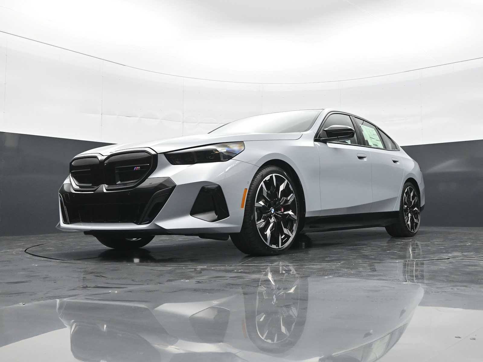 Thumbnail: 2026 BMW i5 - 25