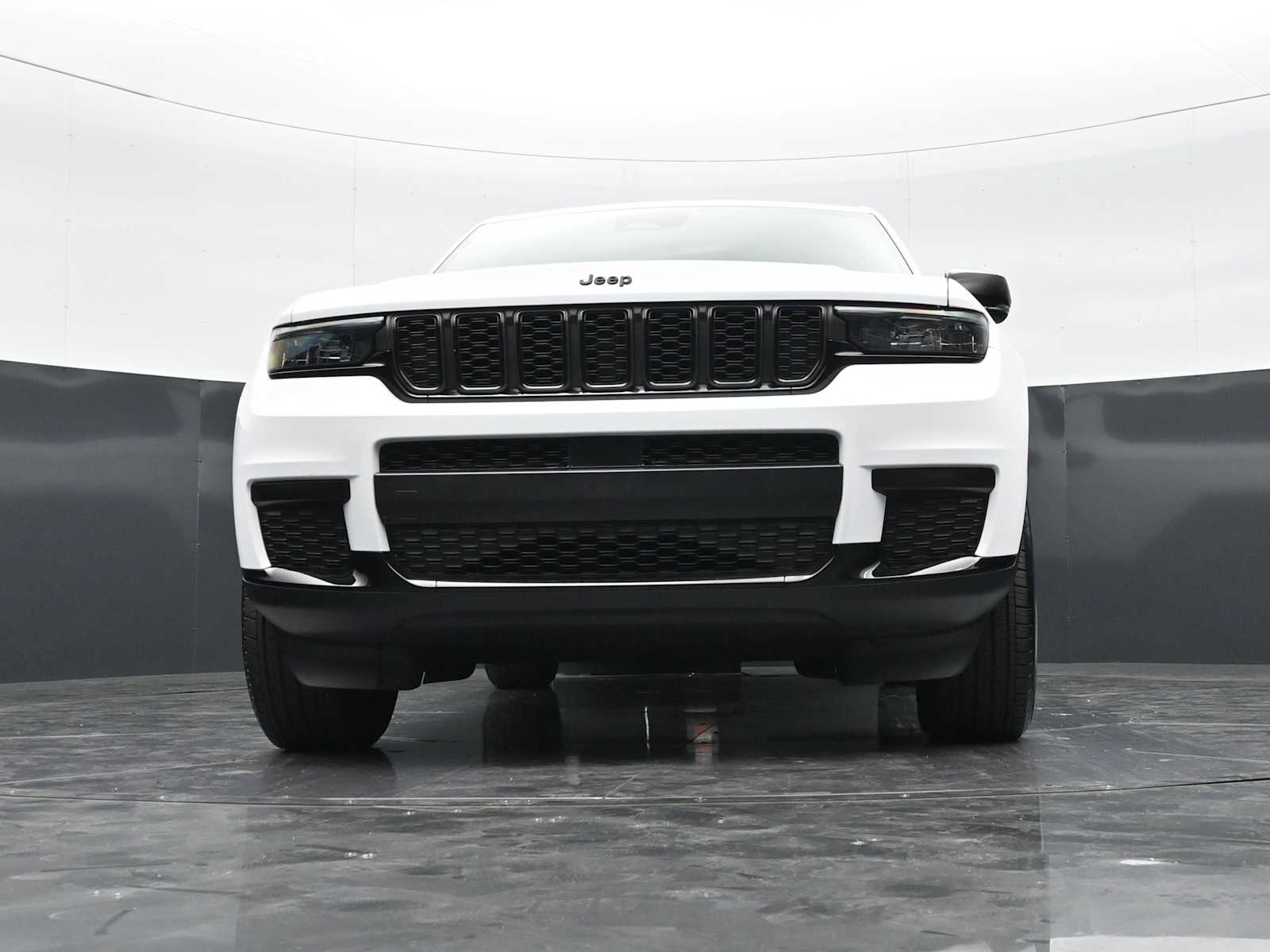 Thumbnail: 2024 Jeep Grand Cherokee L - 27