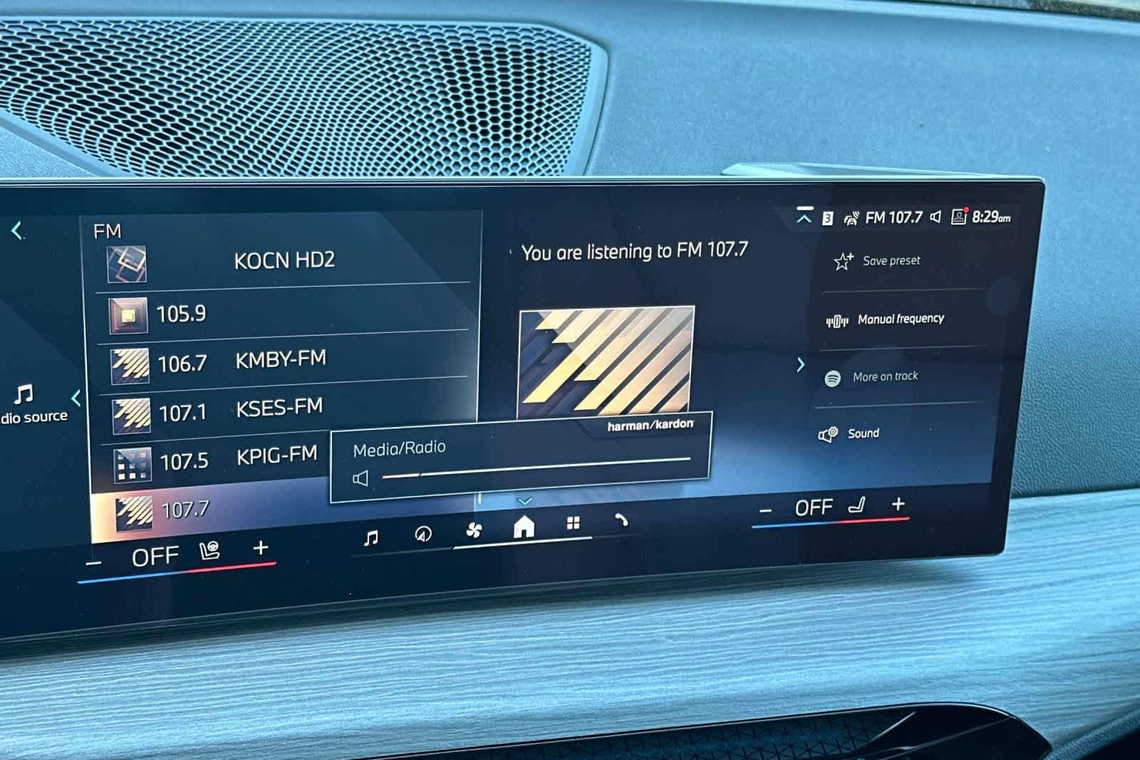 2025 BMW i4 eDrive40 21