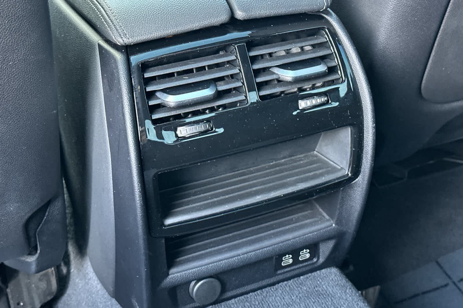 Thumbnail: 2023 BMW 5 Series - 16