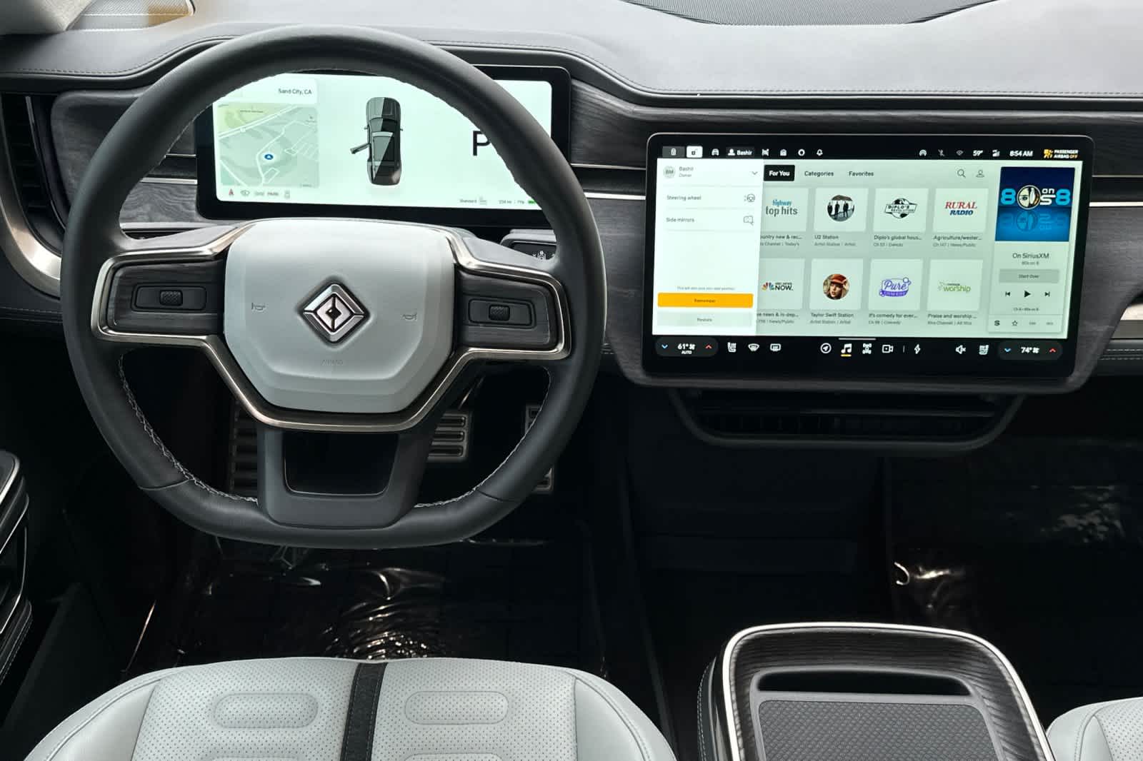 Thumbnail: 2023 Rivian R1S - 15