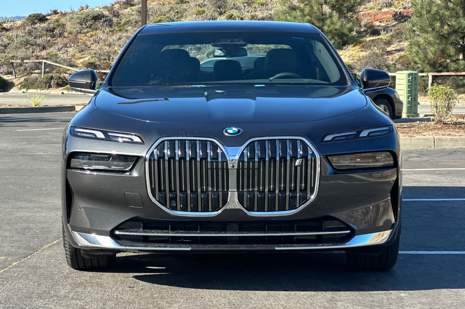 Thumbnail: 2025 BMW i7 - 10
