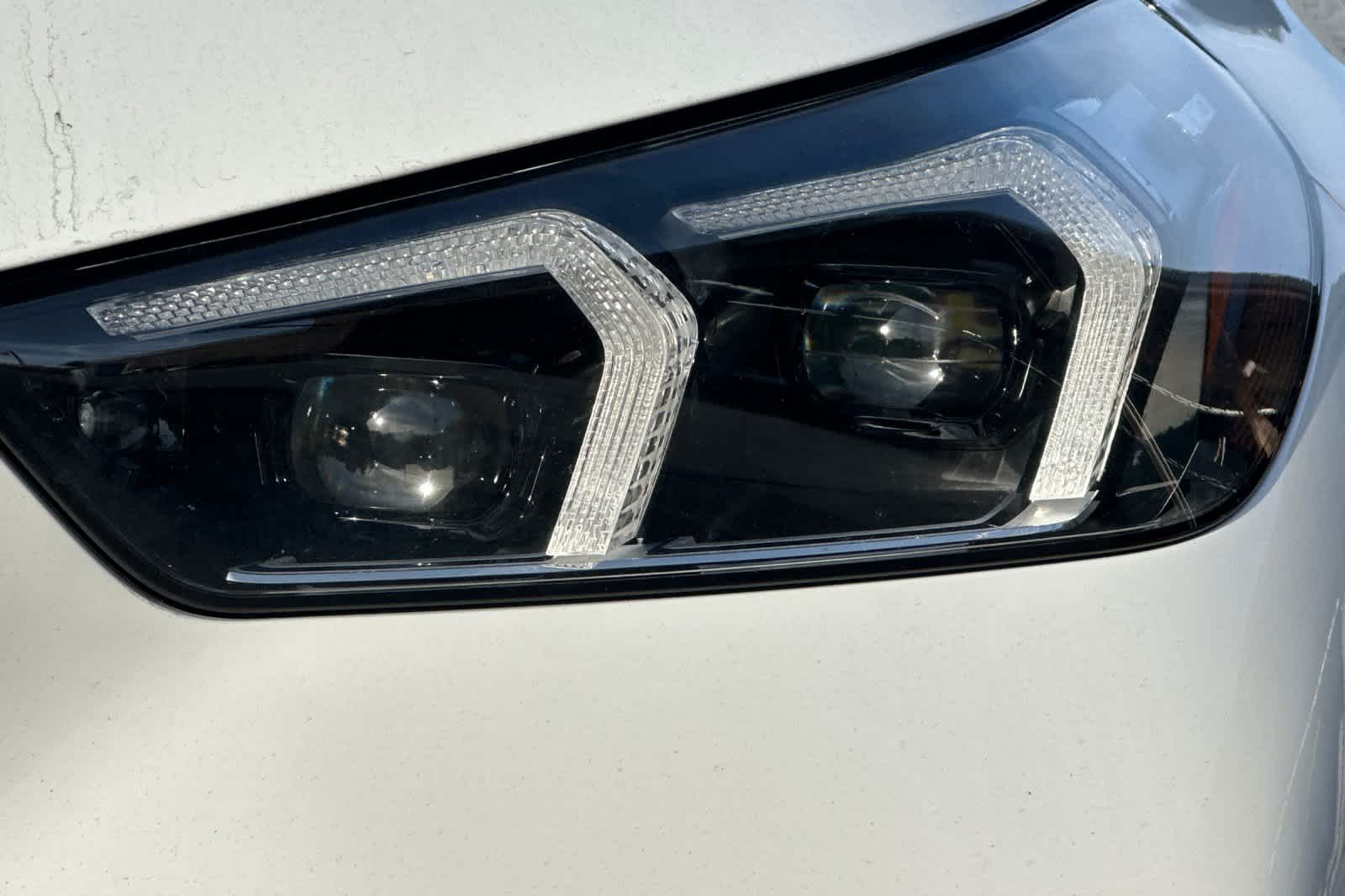 Thumbnail: 2023 BMW X1 - 11