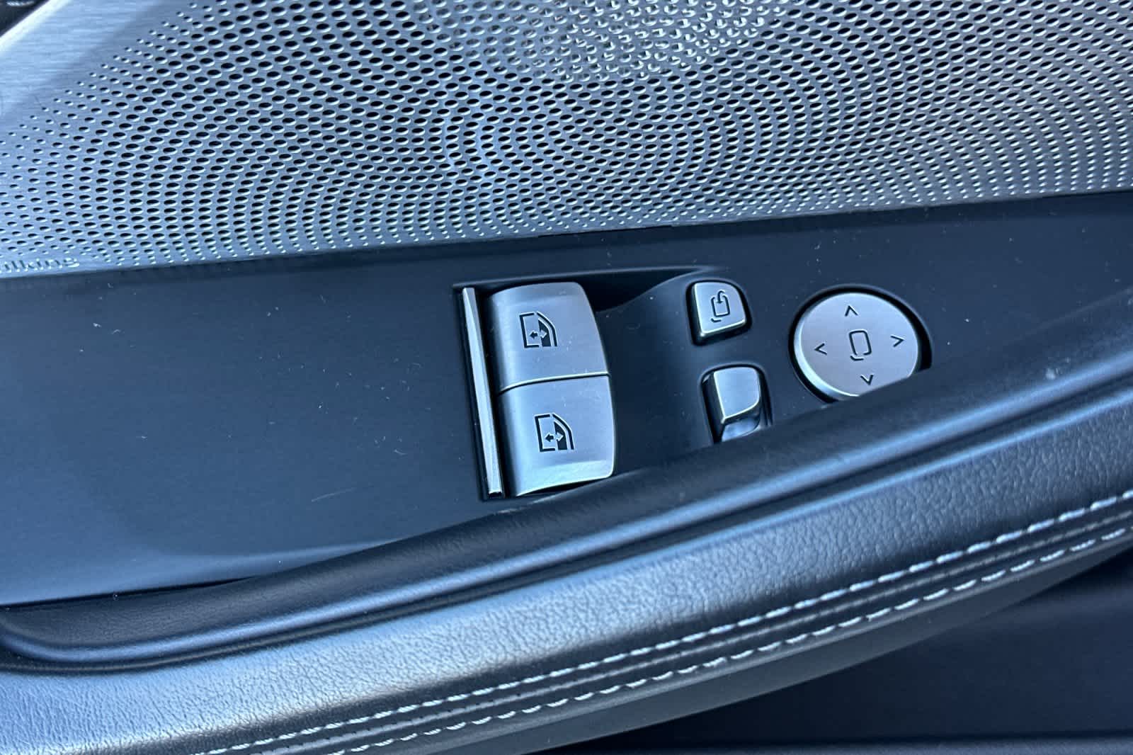 Thumbnail: 2024 BMW M8 - 13