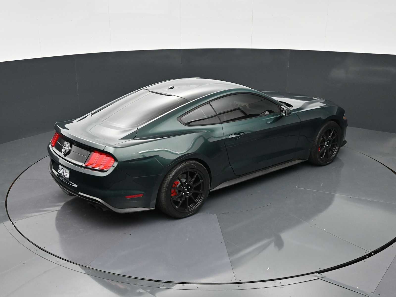 Thumbnail: 2019 Ford Mustang - 21