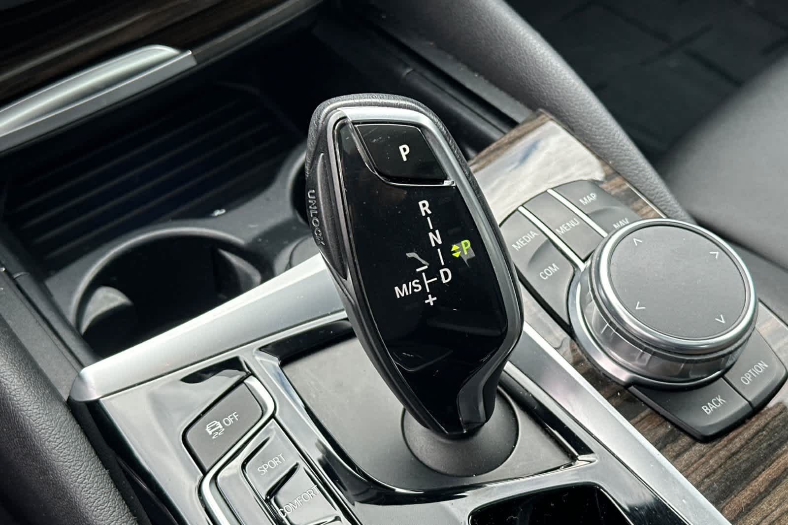 Thumbnail: 2018 BMW 5 Series - 23