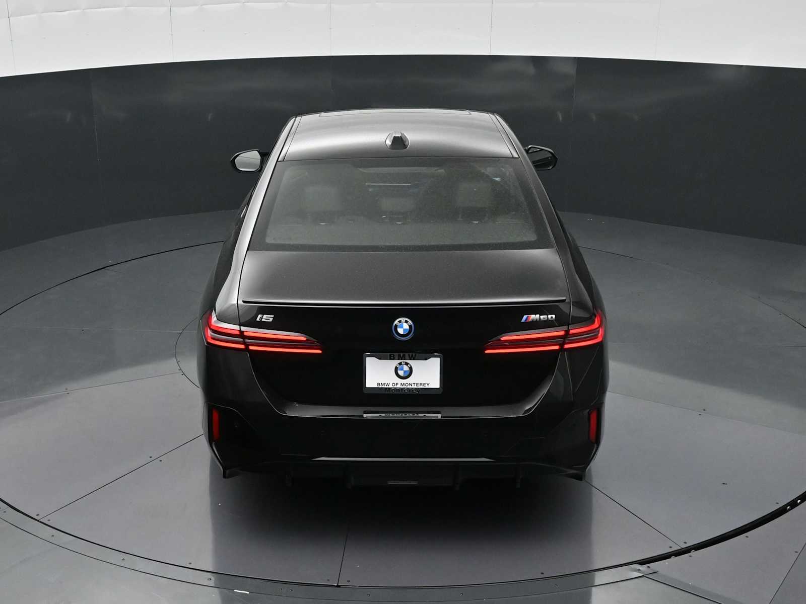 Thumbnail: 2026 BMW i5 - 22