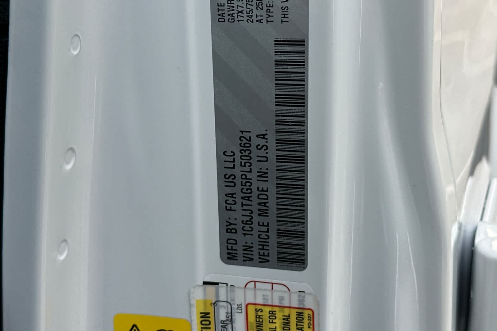 Thumbnail: 2023 Jeep Gladiator - 33