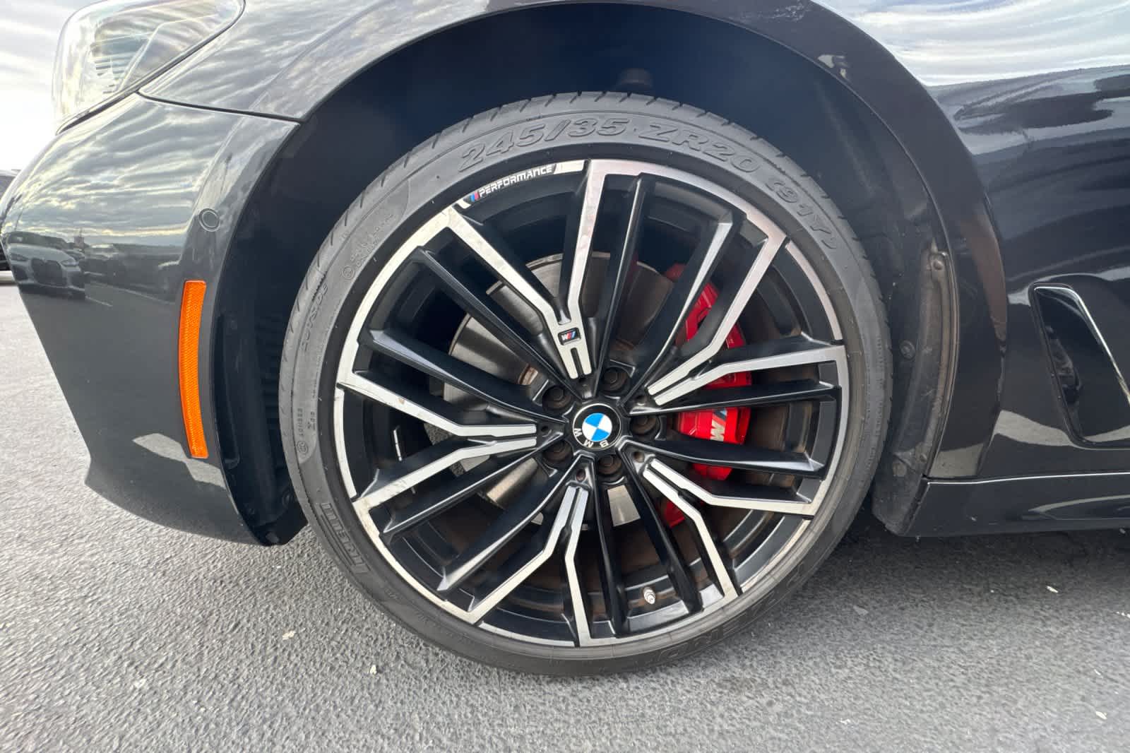 Thumbnail: 2021 BMW 5 Series - 20