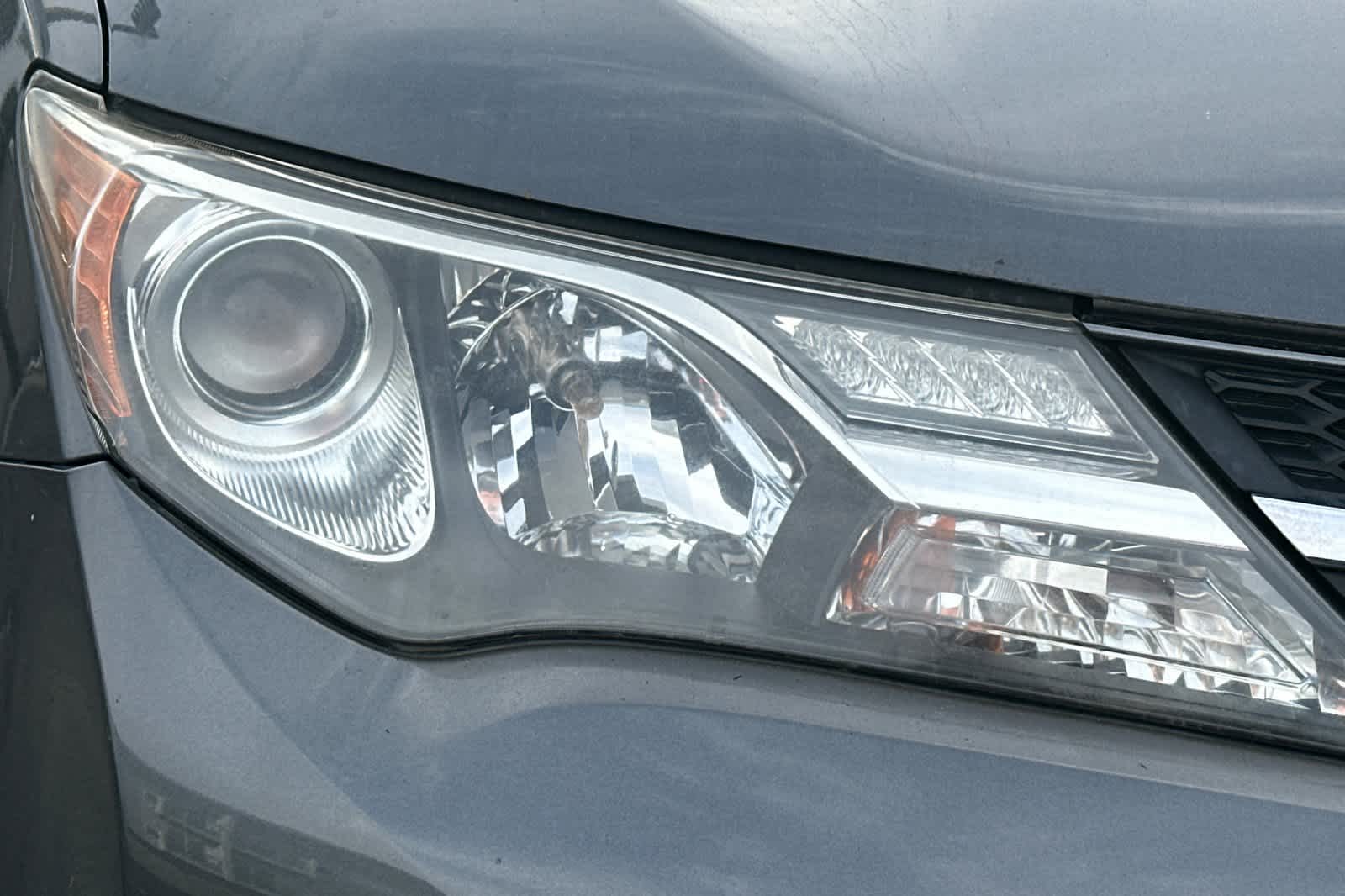 Thumbnail: 2014 Toyota RAV4 - 8