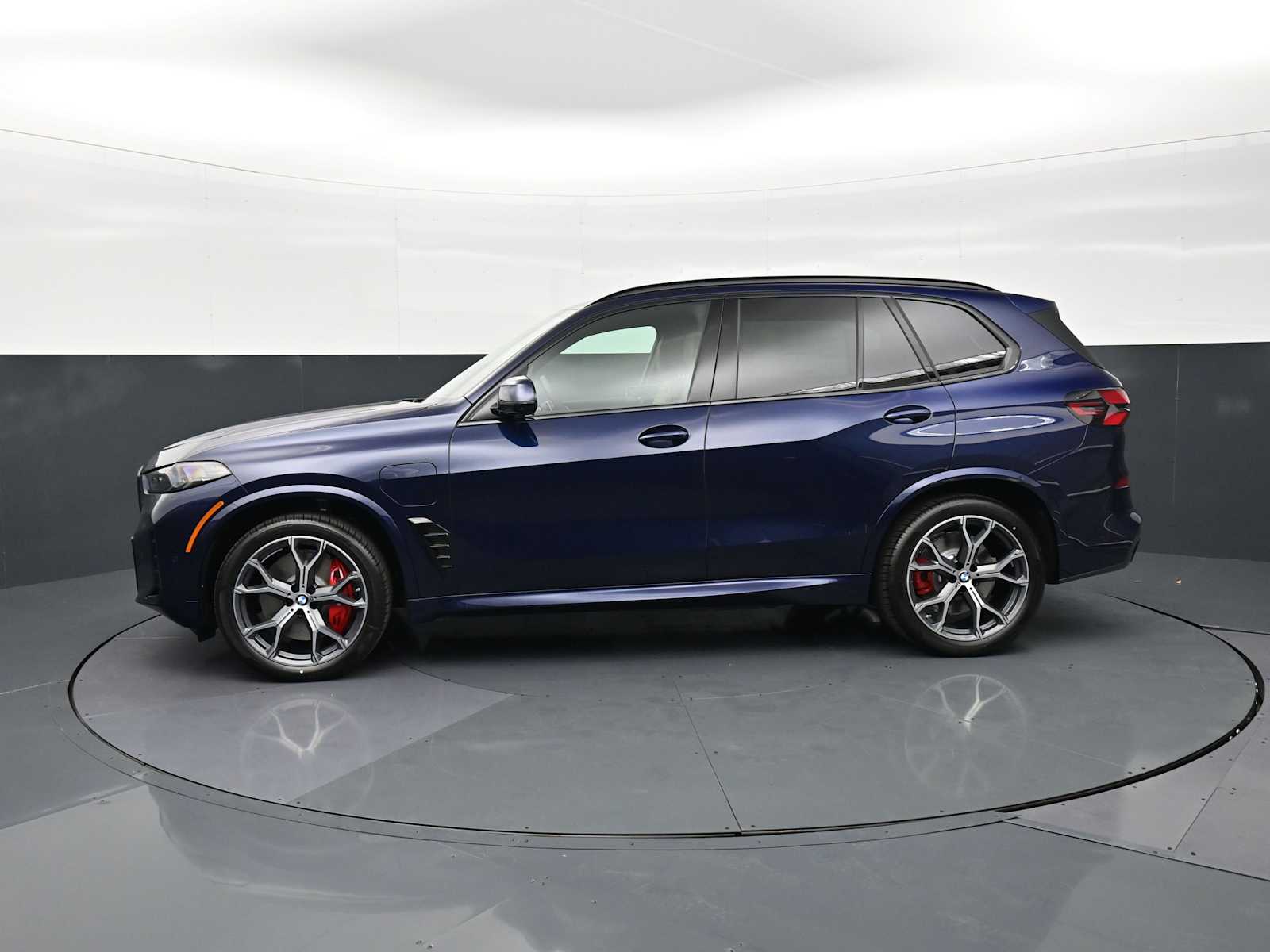 Thumbnail: 2026 BMW X5 - 8