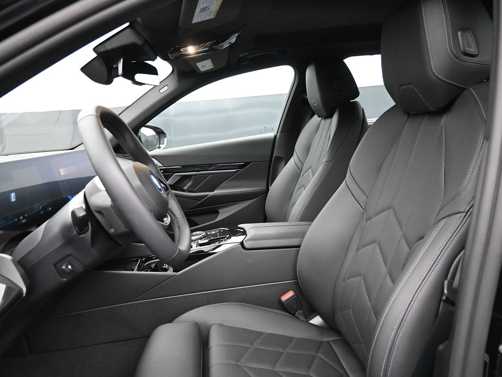 2026 BMW i5 40 - Photo 10