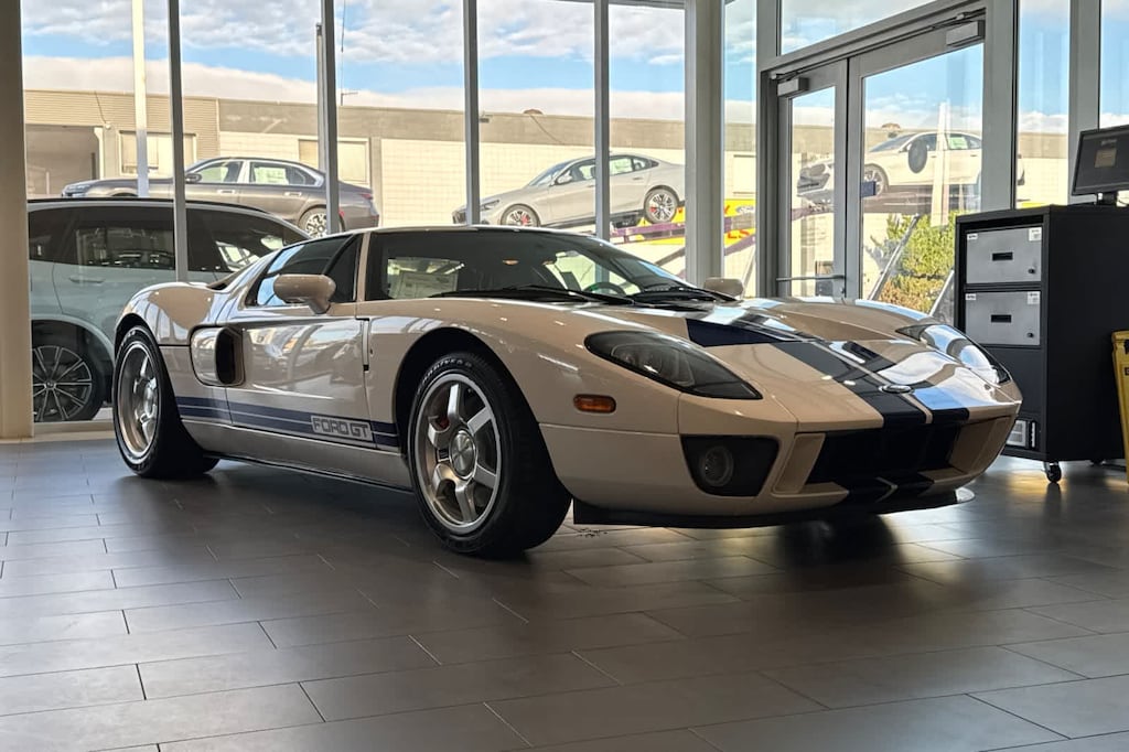 Used 2006 Ford GT  Coupe