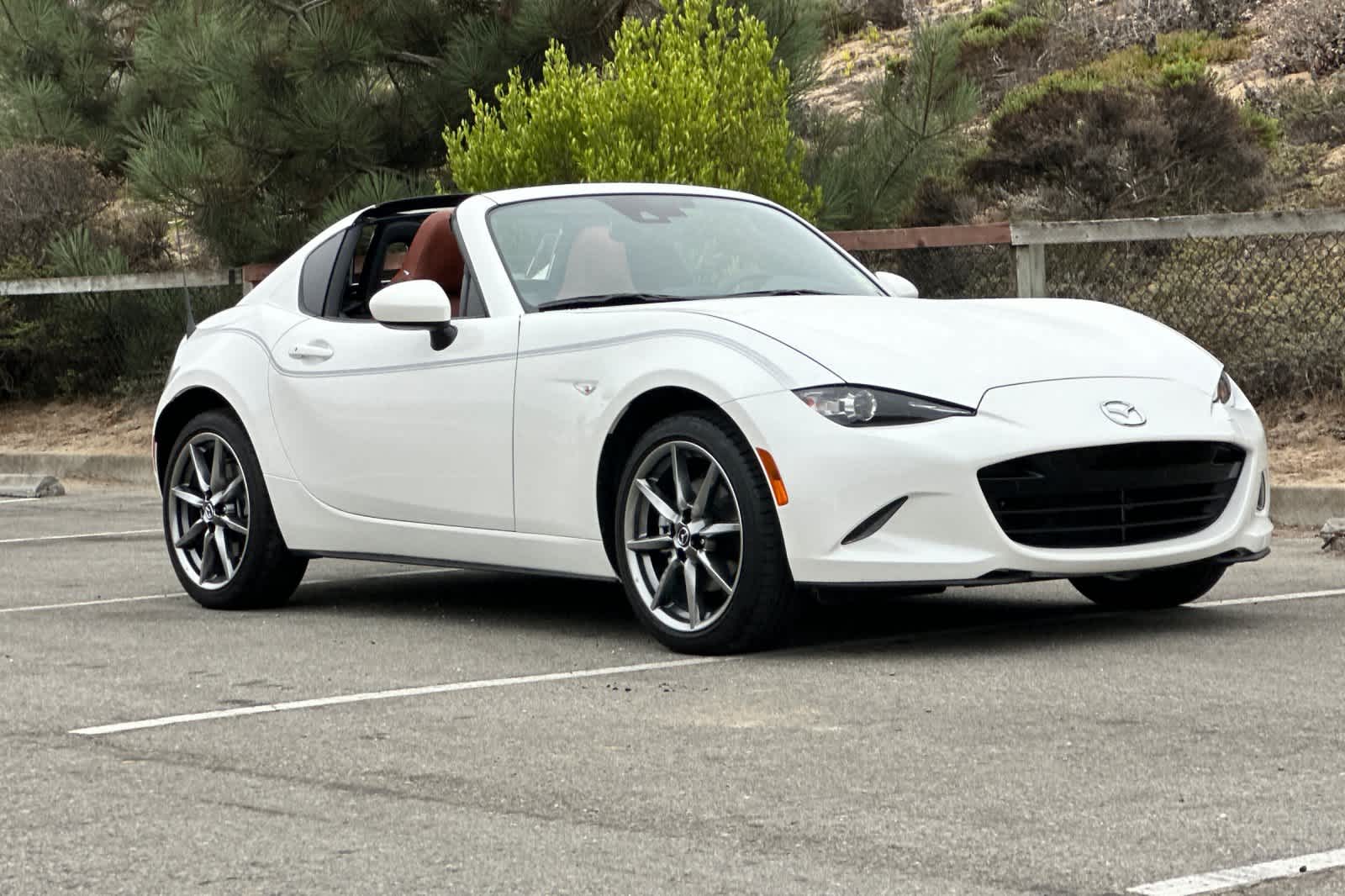 Thumbnail: 2023 Mazda MX-5 Miata - 9
