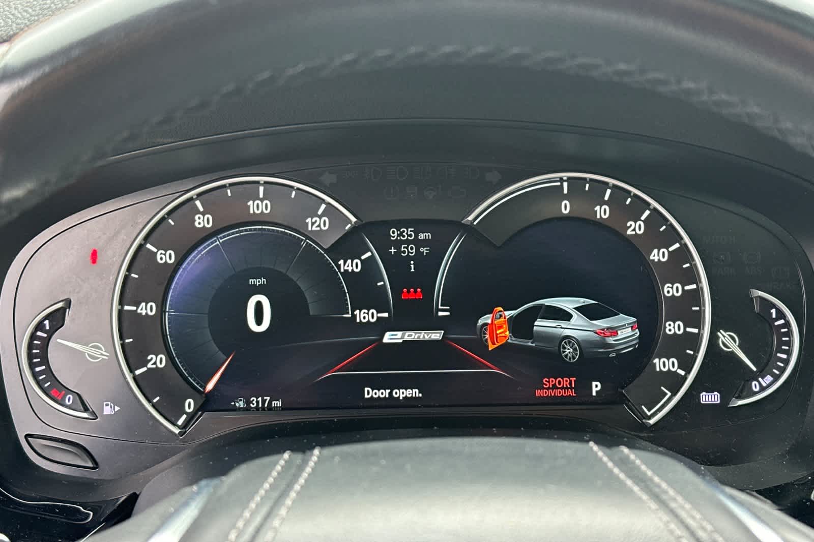 Thumbnail: 2018 BMW 5 Series - 28