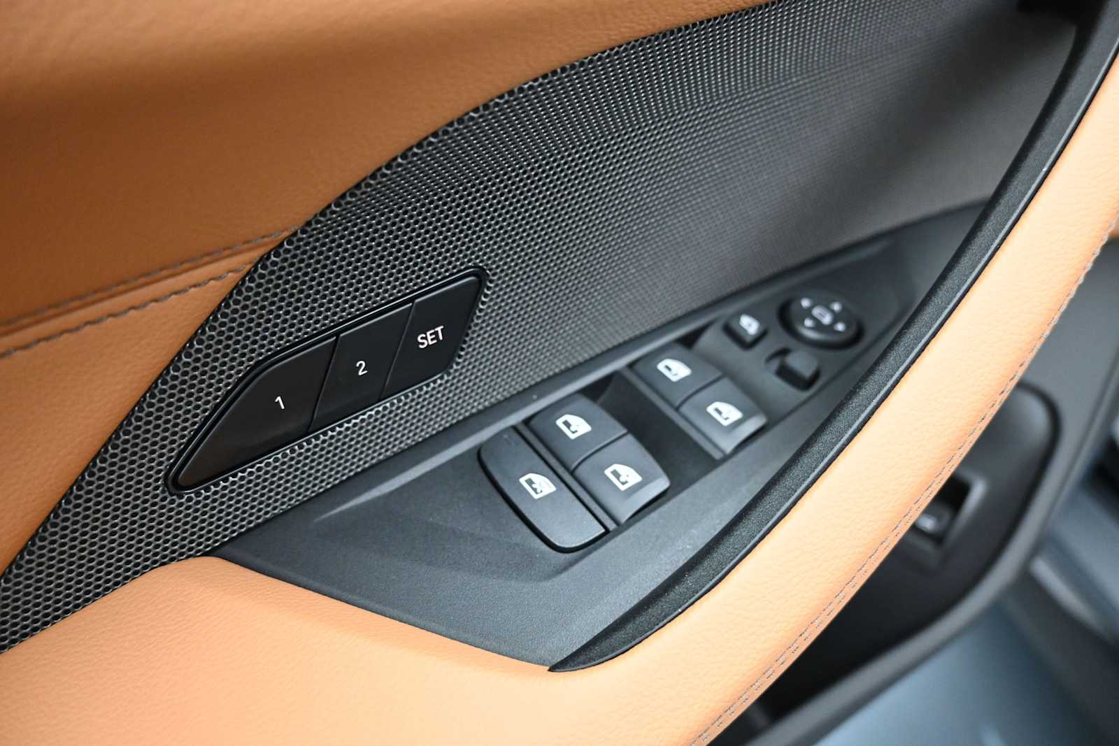 Thumbnail: 2026 BMW i4 - 9