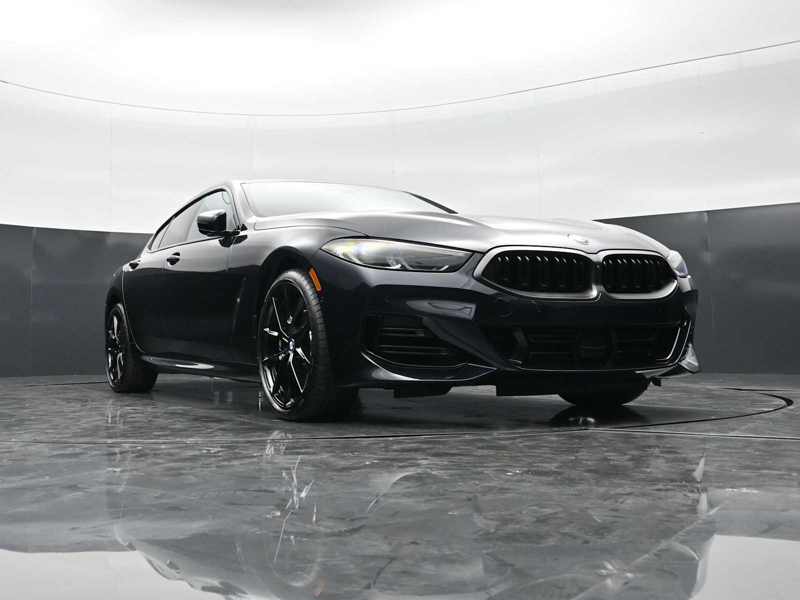 2026 BMW 8 Series 840i - Photo 25