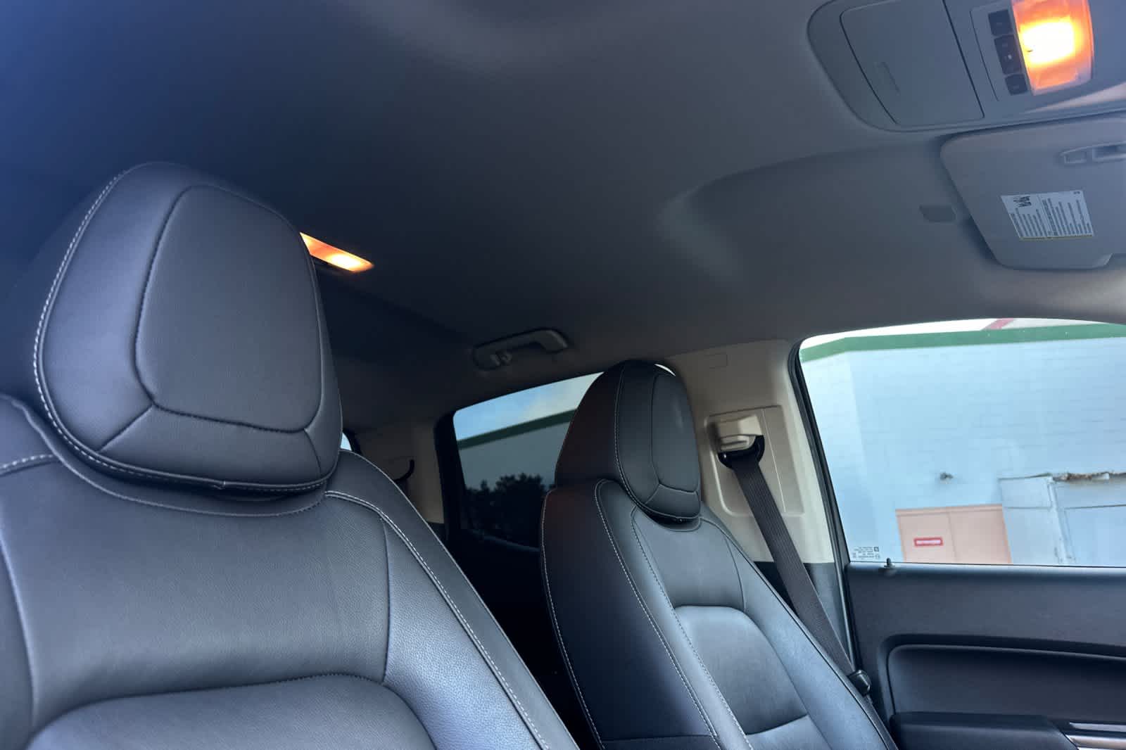 Thumbnail: 2022 Chevrolet Colorado - 17