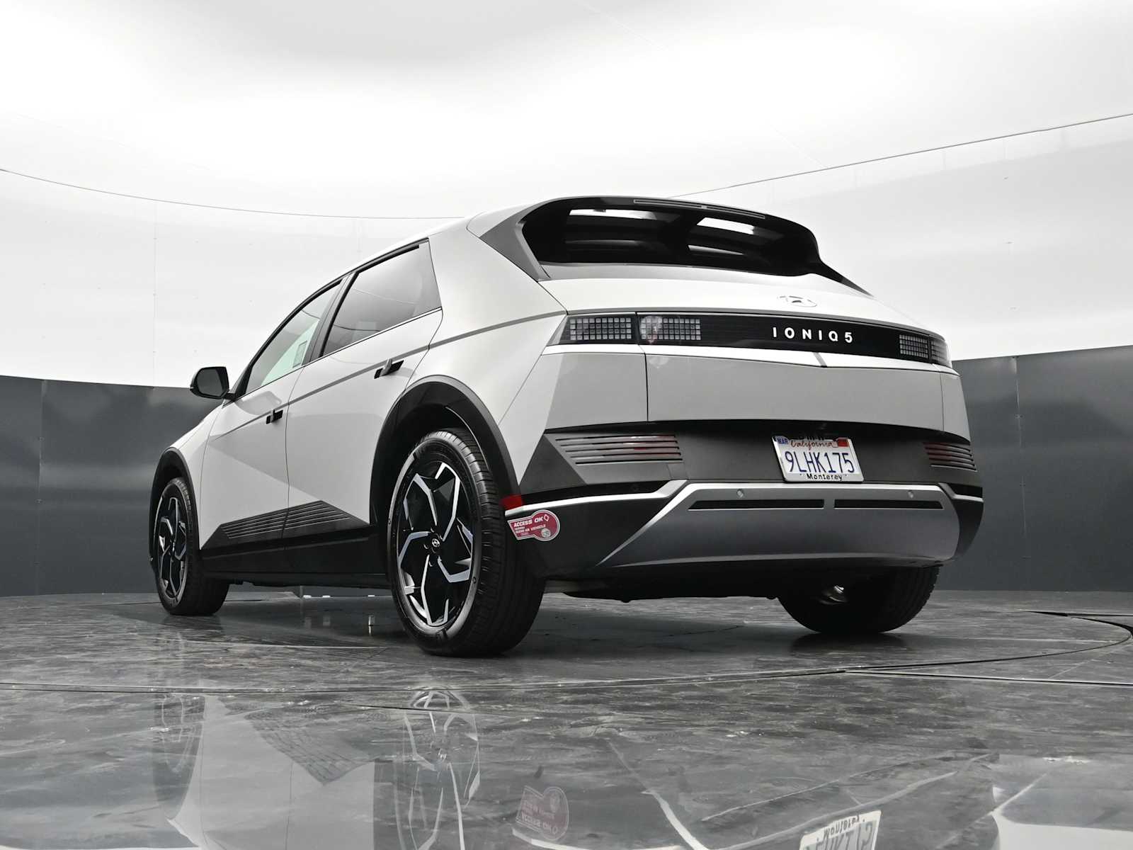 Thumbnail: 2024 Hyundai Ioniq 5 - 30